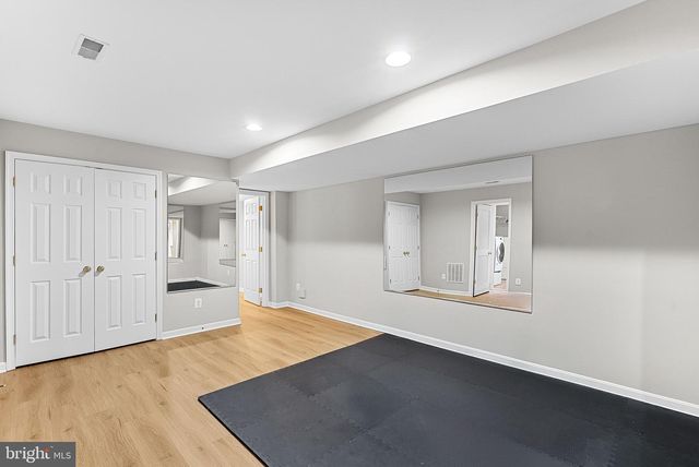 42750 HOLLOWIND CT, Broadlands, VA 20148