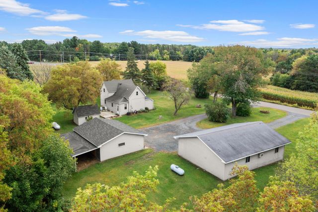 400 South Road, Centuria, WI 54824