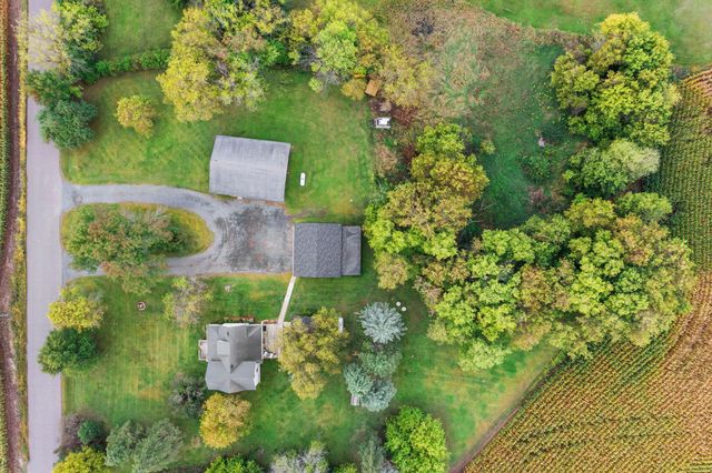 400 South Road, Centuria, WI 54824