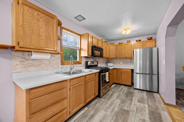 400 South Road, Centuria, WI 54824