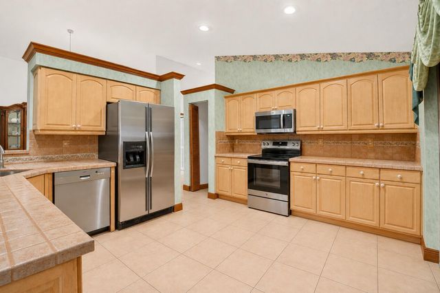1059 Fairfax Circle W, Boynton Beach, FL 33436