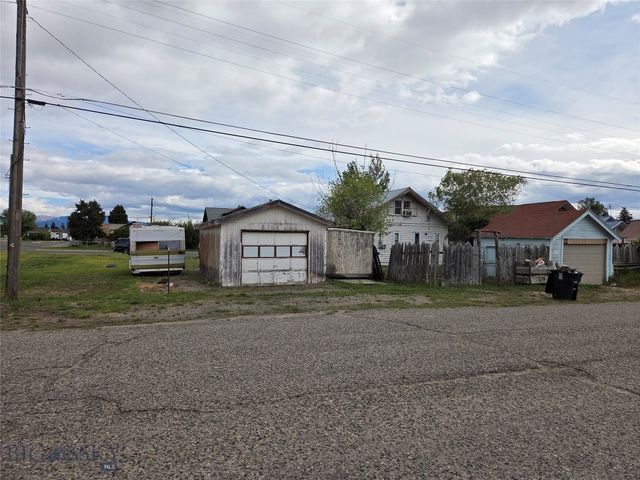 2421 Locust Street, Butte, MT 59701