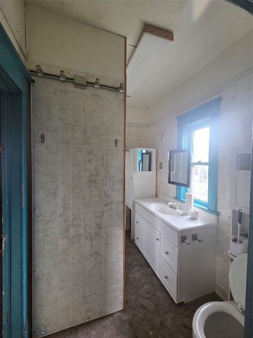 2421 Locust Street, Butte, MT 59701