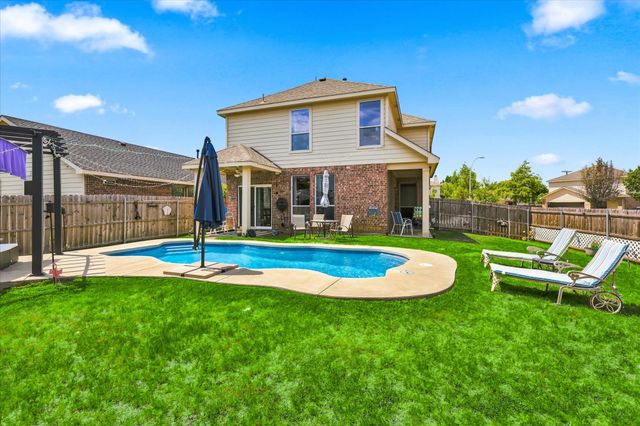 12152 Thicket Bend Drive, Fort Worth, TX 76244