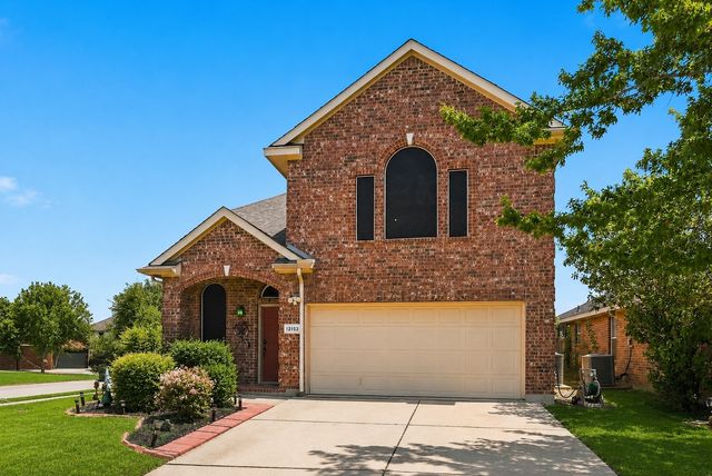 12152 Thicket Bend Drive, Fort Worth, TX 76244