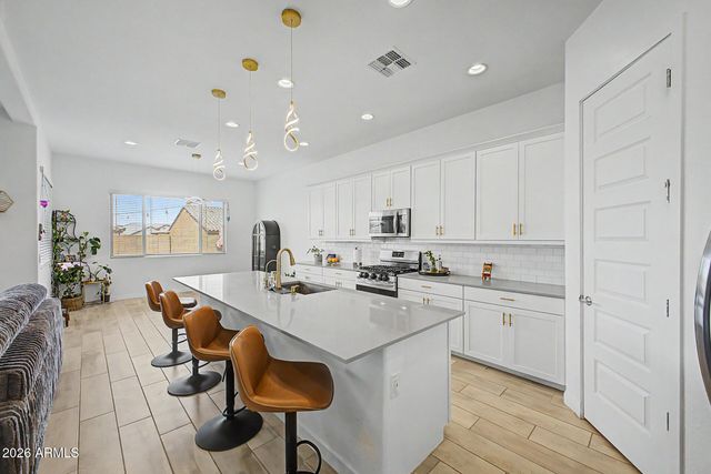 3836 W MCNEIL Street, Laveen, AZ 85339