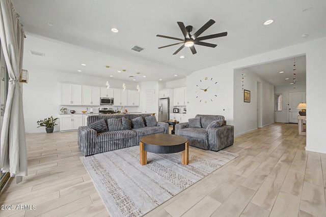 3836 W MCNEIL Street, Laveen, AZ 85339