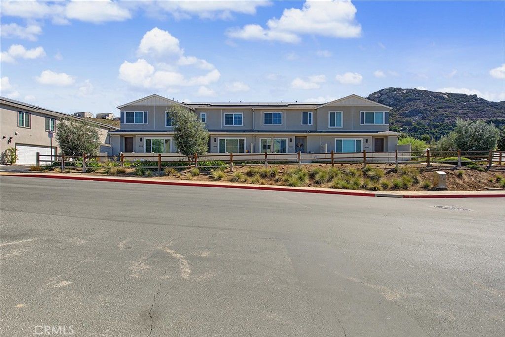 35104 Crop Place, Fallbrook, CA 92028 — photo 2