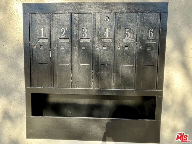 829 Alpine Street 6, Los Angeles, CA 90012