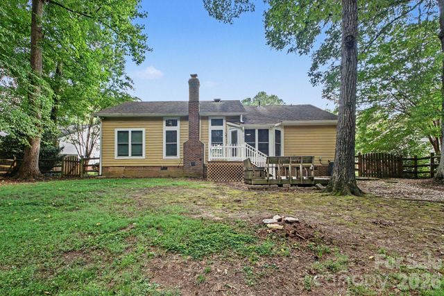16130 Amber Field Drive, Huntersville, NC 28078