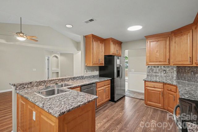 16130 Amber Field Drive, Huntersville, NC 28078