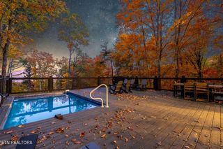 915 Stans Rd, Gatlinburg, TN 37738