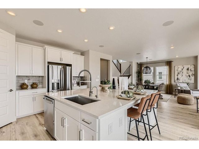 3231 N Elk Way, Aurora, CO 80019