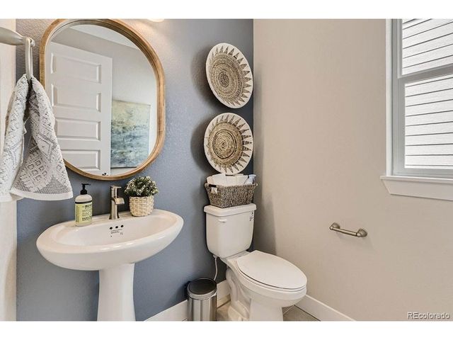 3231 N Elk Way, Aurora, CO 80019