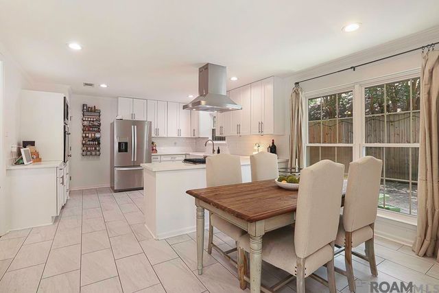 7816 Menlo Dr, Baton Rouge, LA 70808