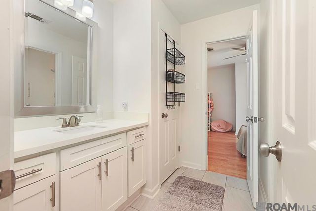 7816 Menlo Dr, Baton Rouge, LA 70808