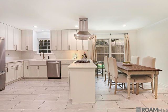 7816 Menlo Dr, Baton Rouge, LA 70808
