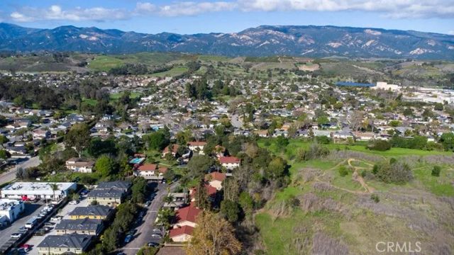 7386 Calle Real 17, Goleta, CA 93117