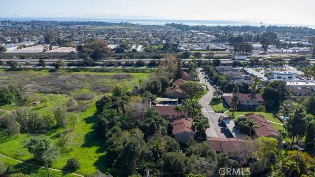 7386 Calle Real 17, Goleta, CA 93117