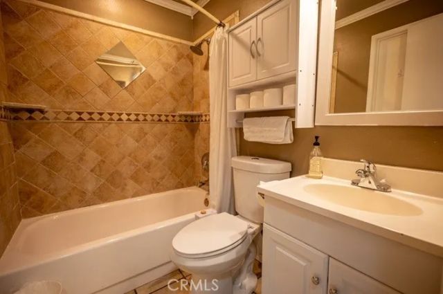 7386 Calle Real 17, Goleta, CA 93117