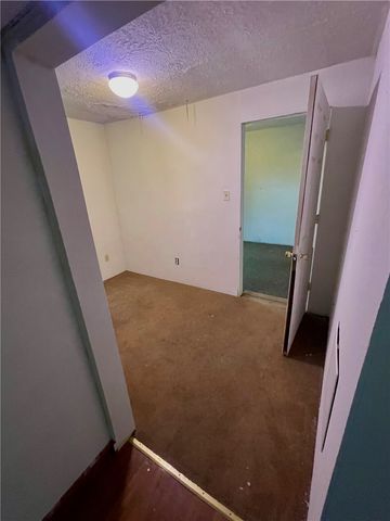14 Sprain St, Fineview, PA 15212