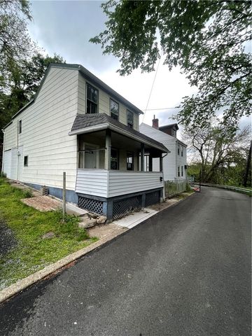 14 Sprain St, Fineview, PA 15212