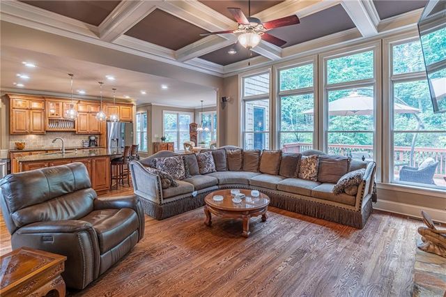 10205 Worthington Manor, Suwanee, GA 30024