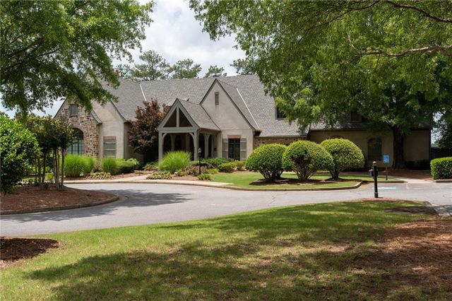 10205 Worthington Manor, Suwanee, GA 30024