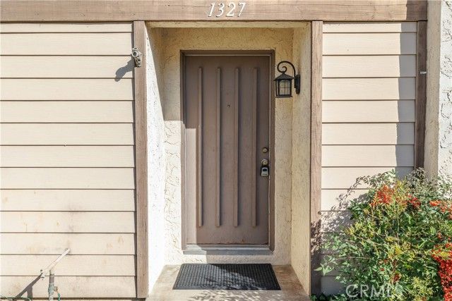 1327 Cheltenham, La Habra, CA 90631