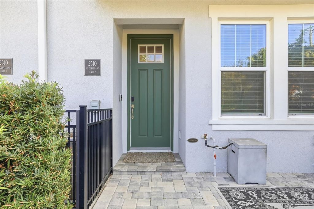 2510 W CLEVELAND STREET 2, Tampa, FL 33609