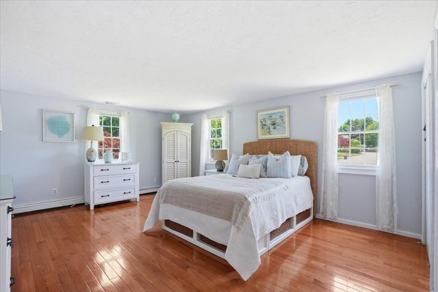 27 Tilden Cr, Weymouth, MA 02190