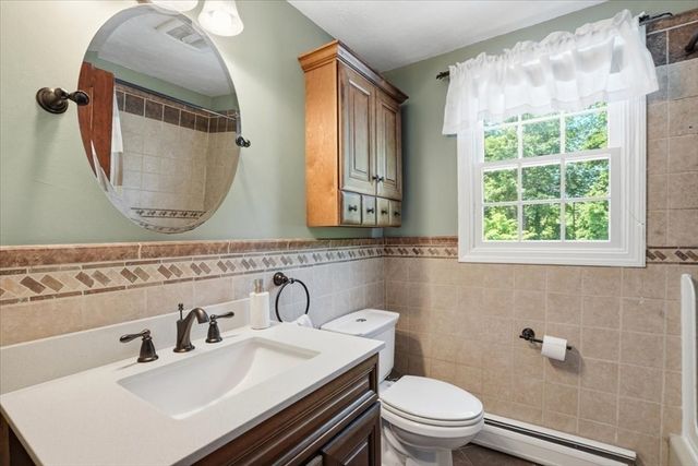 27 Tilden Cr, Weymouth, MA 02190