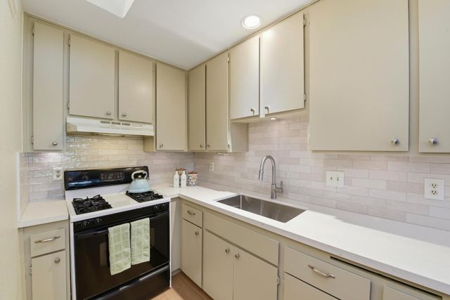 520 Felix Way, San Jose, CA 95125