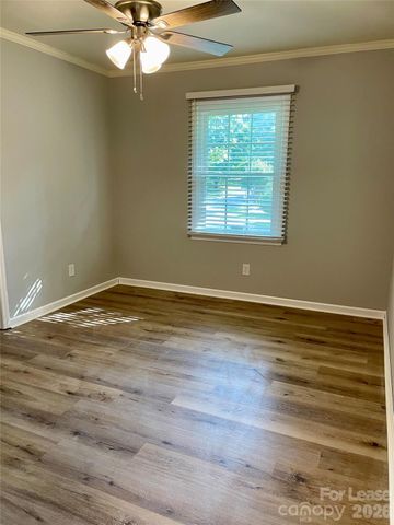 819 Markwell Drive, Matthews, NC 28105