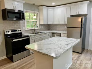 819 Markwell Drive, Matthews, NC 28105