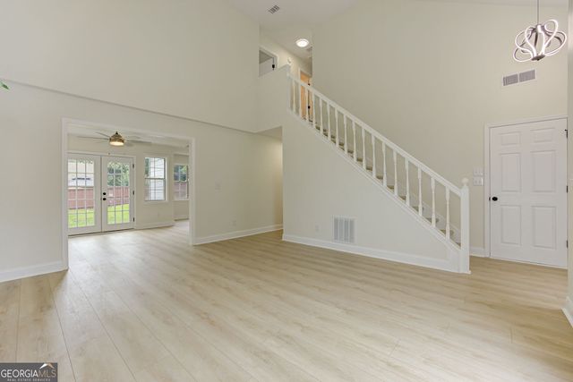 1039 Boardwalk Drive, Lawrenceville, GA 30044