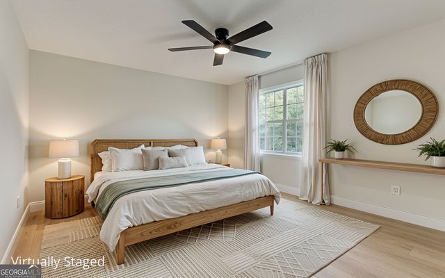 1039 Boardwalk Drive, Lawrenceville, GA 30044
