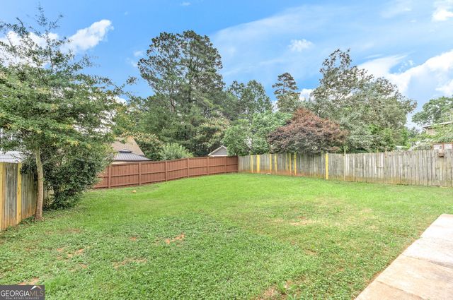 1039 Boardwalk Drive, Lawrenceville, GA 30044
