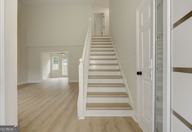 1039 Boardwalk Drive, Lawrenceville, GA 30044
