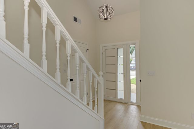 1039 Boardwalk Drive, Lawrenceville, GA 30044