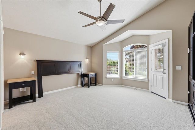 7807 N H St, Spokane, WA 99205