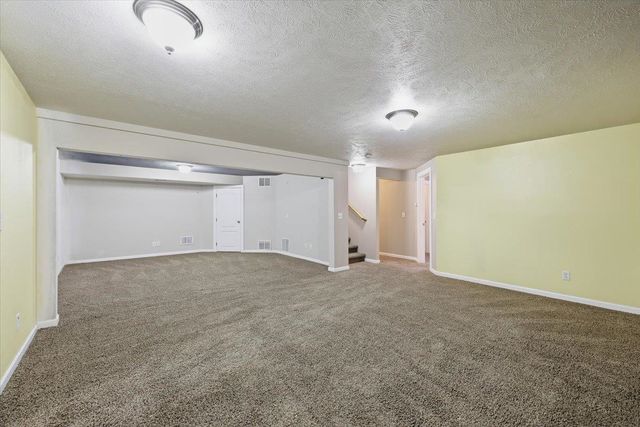 7807 N H St, Spokane, WA 99205