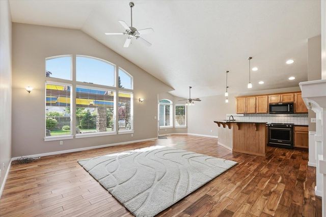 7807 N H St, Spokane, WA 99205