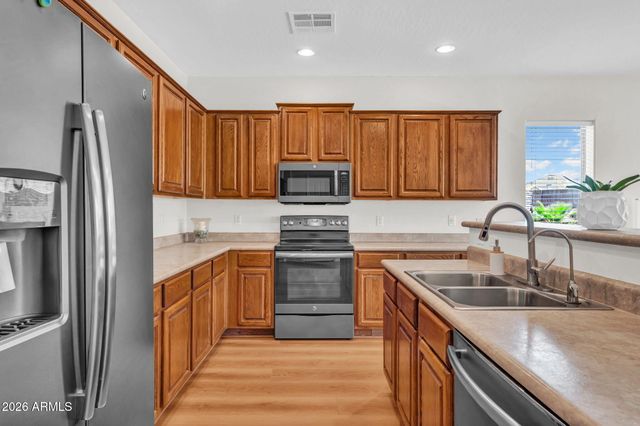 12611 W ASHBY Drive, Peoria, AZ 85383