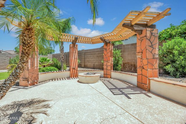 12611 W ASHBY Drive, Peoria, AZ 85383