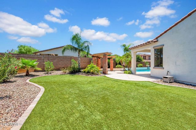 12611 W ASHBY Drive, Peoria, AZ 85383