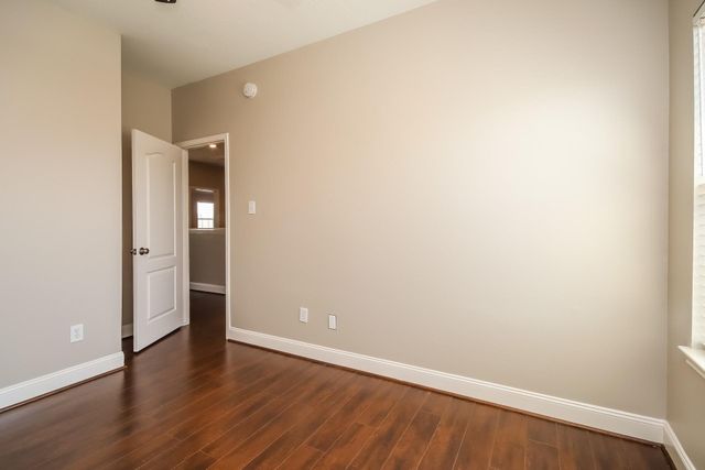 2523 Flycatcher Cove Drive, League City, TX 77573