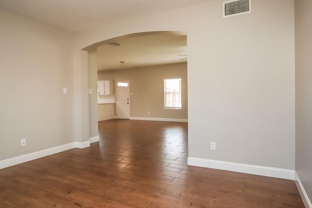 2523 Flycatcher Cove Drive, League City, TX 77573