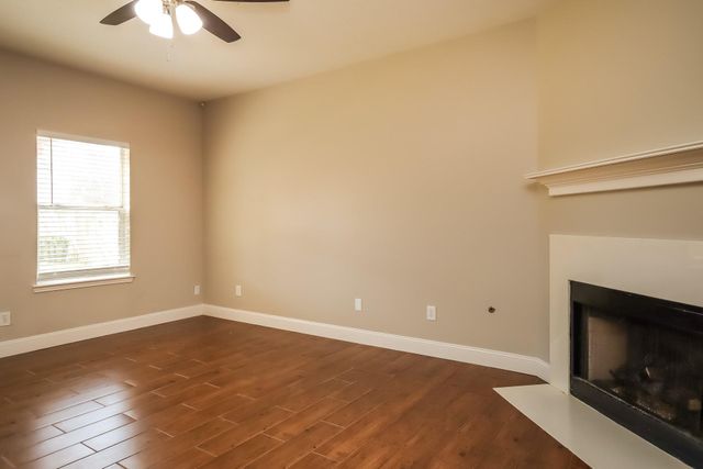 2523 Flycatcher Cove Drive, League City, TX 77573