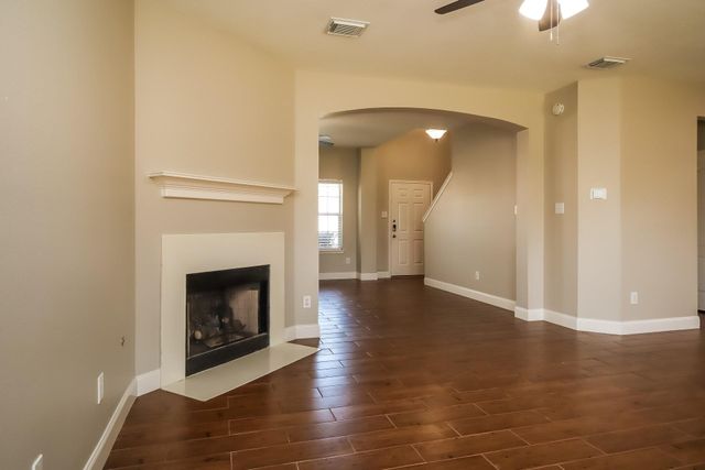 2523 Flycatcher Cove Drive, League City, TX 77573